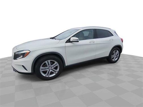 2017 Mercedes-Benz GLA 250 Base
