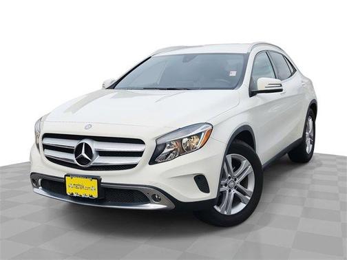 2017 Mercedes-Benz GLA 250 Base