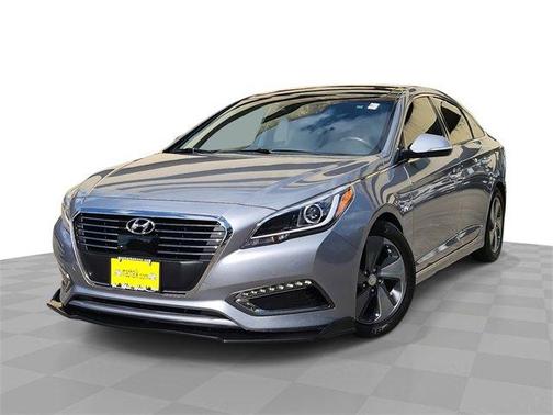 2016 Hyundai SONATA Hybrid Limited