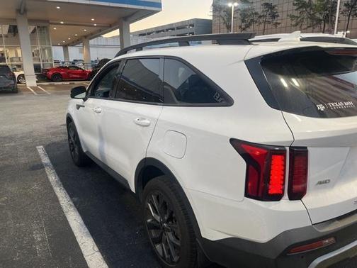2022 Kia Sorento X-Line EX