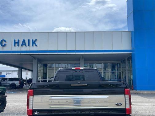 Shadow Black 2017 Ford F-350 Platinum