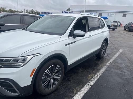 2024 Volkswagen Tiguan 2.0T Wolfsburg Edition