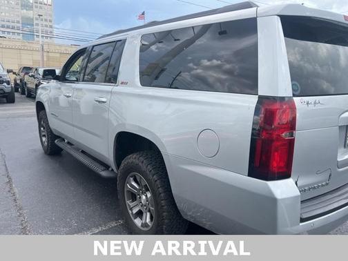 2019 Chevrolet Suburban LT