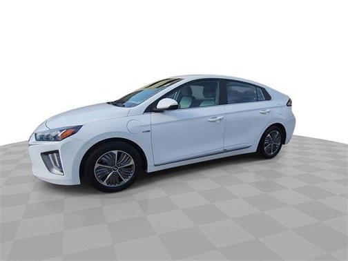 2020 Hyundai IONIQ Plug-In Hybrid SEL
