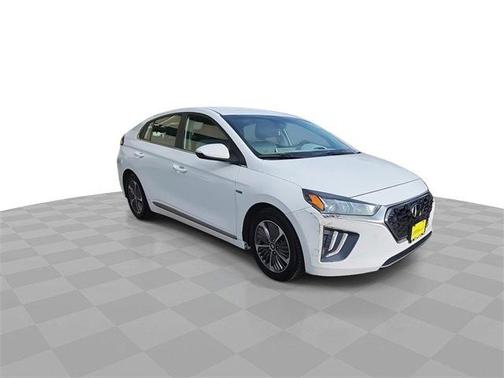 2020 Hyundai IONIQ Plug-In Hybrid SEL