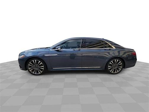 2019 Lincoln Continental Select