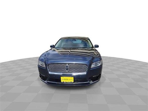 2019 Lincoln Continental Select