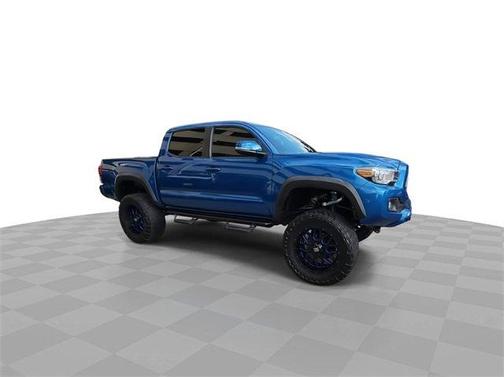 2017 Toyota Tacoma TRD Sport