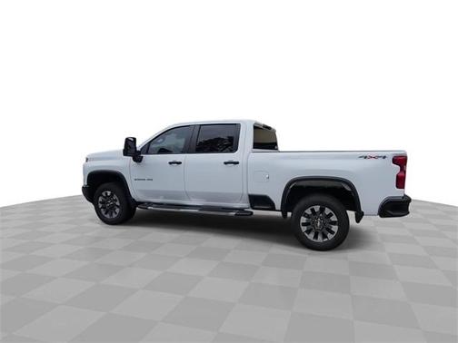 2024 Chevrolet Silverado 2500 Custom