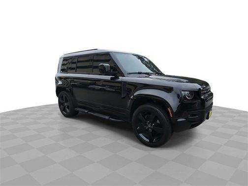 2024 Land Rover Defender 110 X-Dynamic SE