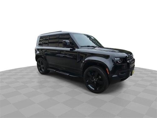 2024 Land Rover Defender 110 X-Dynamic SE