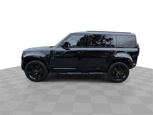 2024 Land Rover Defender 110 X-Dynamic SE