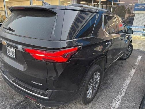 2023 Chevrolet Traverse Premier