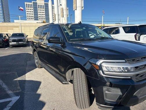 2022 Ford Expedition Max XLT