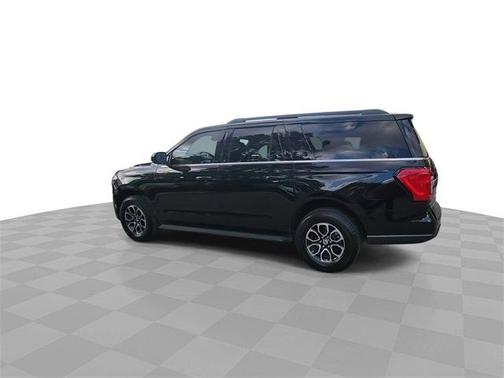 2022 Ford Expedition Max XLT