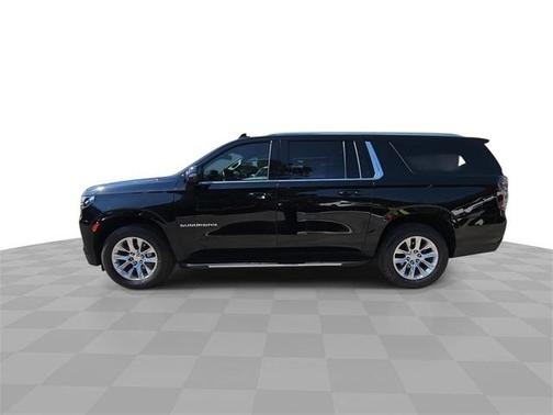 2022 Chevrolet Suburban LT