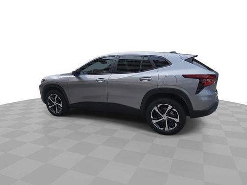 Sterling Gray Metallic 2024 Chevrolet Trax 1RS