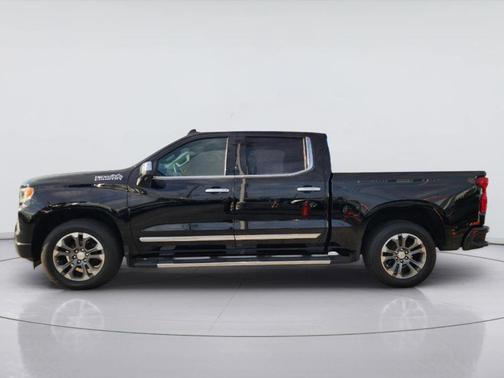 Black 2023 Chevrolet Silverado 1500 High Country