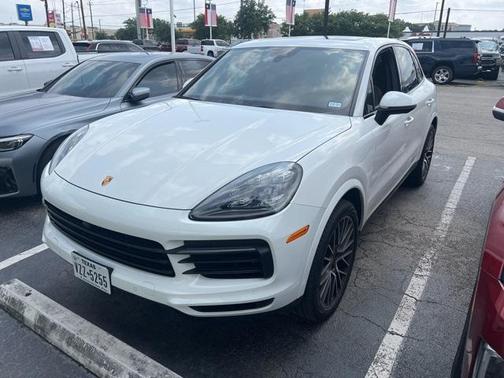 2021 Porsche Cayenne Base