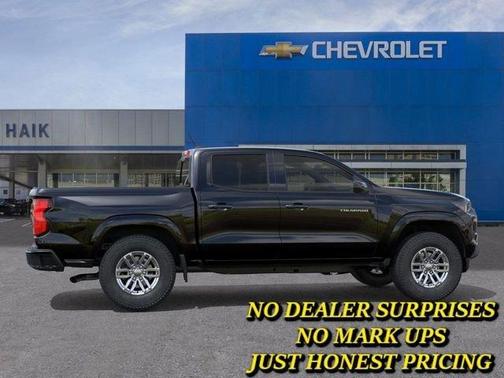 Black 2026 Chevrolet Colorado LT