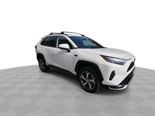2024 Toyota RAV4 Prime SE