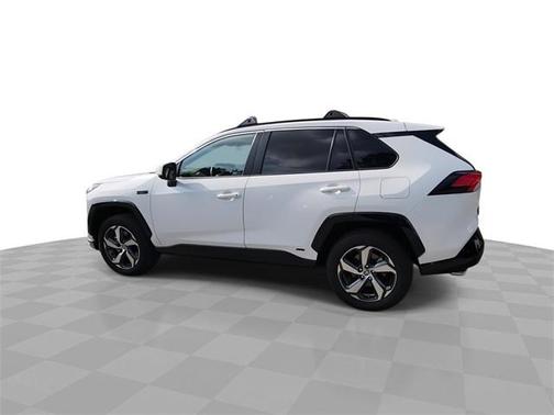2024 Toyota RAV4 Prime SE