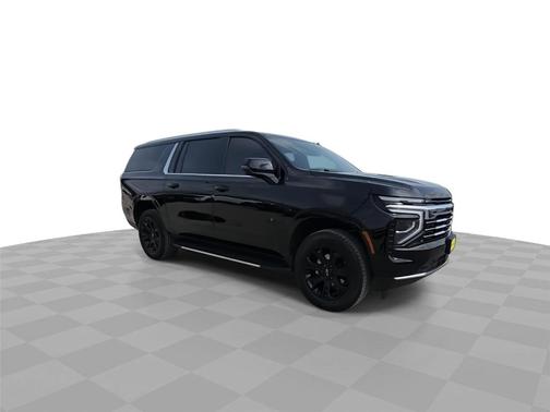 Black 2025 Chevrolet Suburban LT