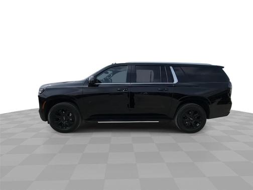 Black 2025 Chevrolet Suburban LT