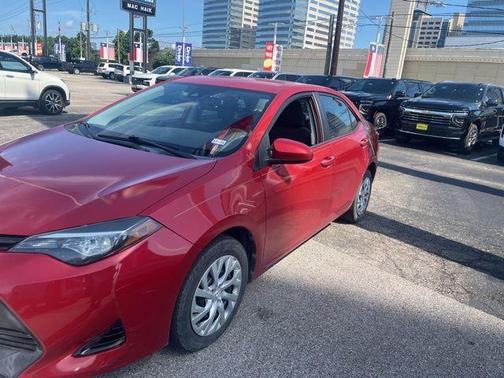 Barcelona Red Metallic 2018 Toyota Corolla LE