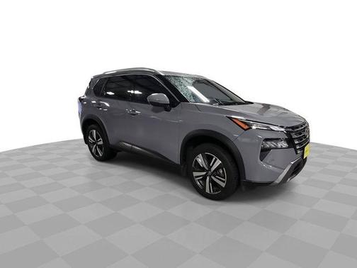 Boulder Gray Metallic 2025 Nissan Rogue SL