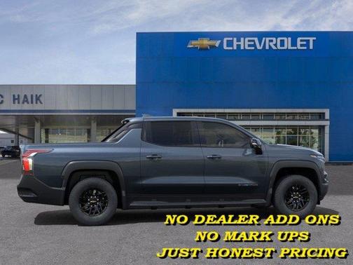2025 Chevrolet Silverado EV LT