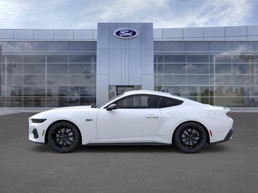 Oxford White 2026 Ford Mustang GT