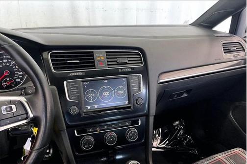 2016 Volkswagen Golf GTI 2.0T S 4-Door