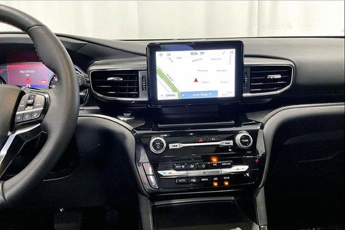 Carbonized Gray Metallic 2023 Ford Explorer ST-Line