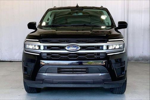 Agate Black Metallic 2024 Ford Expedition Max XLT