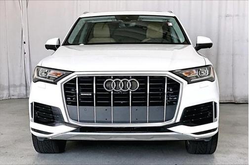2021 Audi Q7 45 Premium Plus