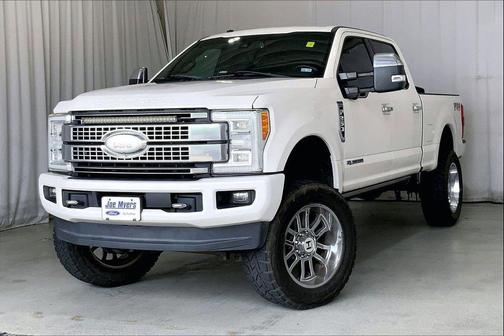 White Platinum 2018 Ford F-250 Platinum