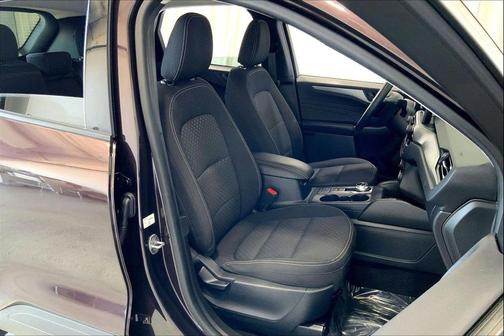 Cinnabar Red Metallic Premium Colorant 2023 Ford Escape Active