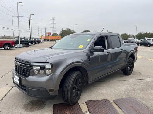 2023 Ford Maverick Lariat