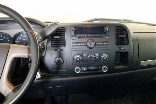 2009 Chevrolet Silverado 2500 LT Crew Cab