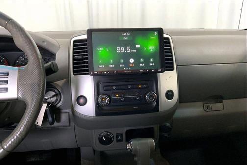 Brilliant Silver Metallic 2013 Nissan Frontier SV