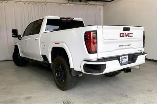 2024 GMC Sierra 2500 AT4