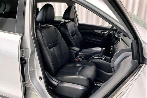Brilliant Silver 2018 Nissan Rogue SL