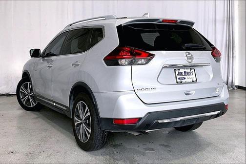 Brilliant Silver 2018 Nissan Rogue SL