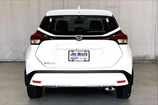 Fresh Powder 2021 Nissan Kicks S