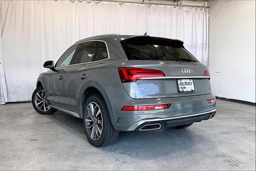 2024 Audi Q5 45 S line Premium Plus