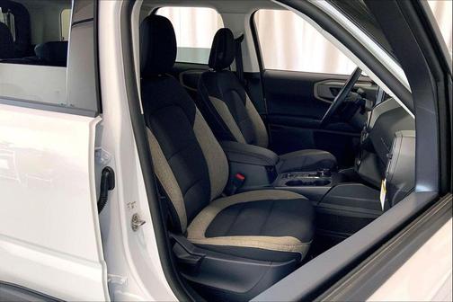 Oxford White 2025 Ford Bronco Sport Big Bend
