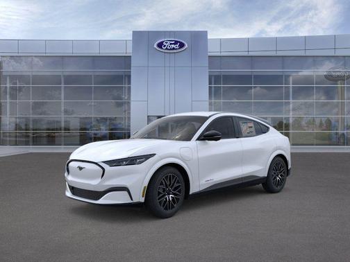 Star White Metallic Tri-Coat 2026 Ford Mustang Mach-E Premium