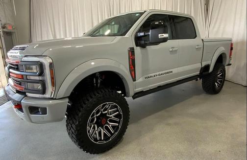 Avalanche 2026 Ford F-250 Lariat