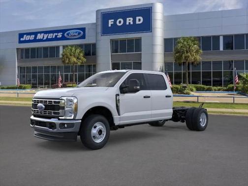 2025 Ford F-350 XLT